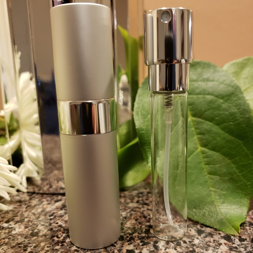 NEW Reusable Travel Size Mist Atomizer Silver
